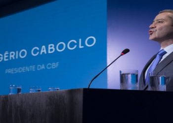 presidente afastado da Confederação Brasileira de Futebol (CBF), Rogério Caboclo, tentou usar R$ 8 milhões da entidade