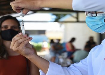 cAMPOS VAI PUNIR ESCOLHA DE VACINAS