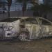 Carro foi queimado no bairro Colégio Batista, em Belo Horizonte — Foto: Reprodução/TV Globo