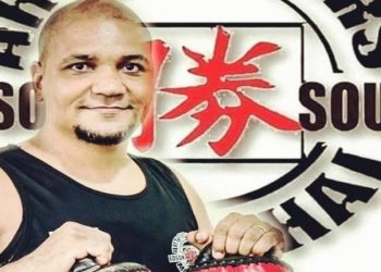 professor de muai thay acusado de assédio sexual