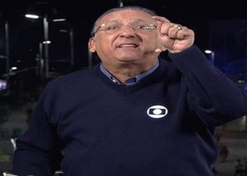 gALVÃO BUENO FICA BRAVO NA FINAL DA EURO
