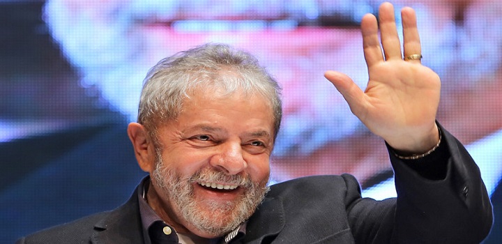 Dados mostram ex-presidente muito à frente de Jair Bolsonaro, que foi escolhido por 26,6% dos entrevistados. Ciro Gomes, do PDT, aparece em 3° lugar com 5,9% das intenções de voto, empatado com Moro