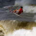 Gabriel Medina vai ao ar em uma onda durante a bateria pela medalha de bronze do surfe nos Jogos Olímpicos
Foto: Francisco Seco / AP