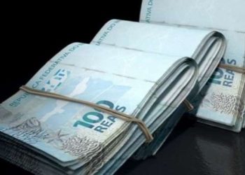 0,2% dos servidores têm 'supersalário' e custam R$ 2,6 bi