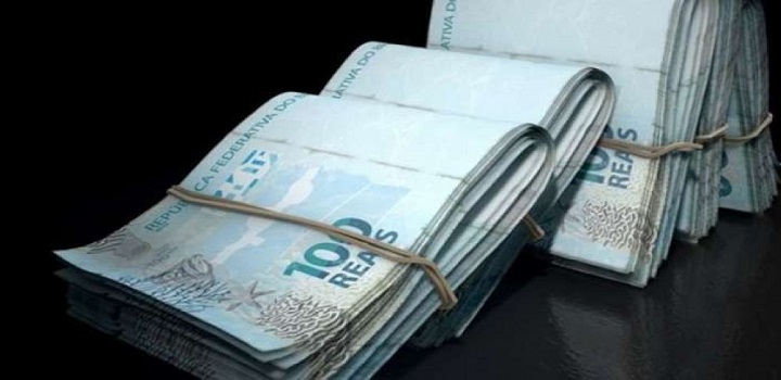 0,2% dos servidores têm 'supersalário' e custam R$ 2,6 bi