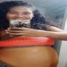 Grávida encontrada morta sem o bebê no ventre