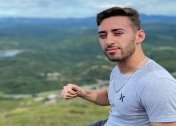 Vagner Schmidt Alves, de 27 anos, escorregou quando estava em uma pedra no topo do Salto dos Macacos