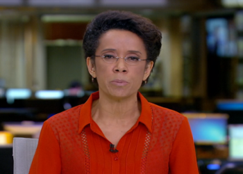 Zileide Silva revela cânder ao vivo
