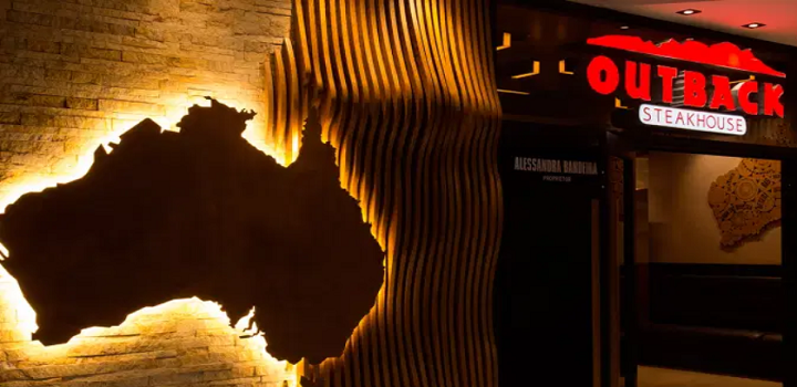 Outback abre processo seletivo com 500 vagas