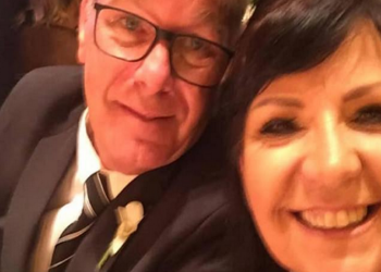 secretária de Educação de Gravataí, Sonia Oliveira, e o marido, Ricardo Abreu, morreram por asfixiasecretária de Educação de Gravataí, Sonia Oliveira, e o marido, Ricardo Abreu, morreram por asfixia