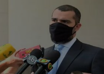 Ganhar dinheiro, ter R$ 20 milhões em casa, isso por si só não é um crime”, afirmou Thiago Minagé.