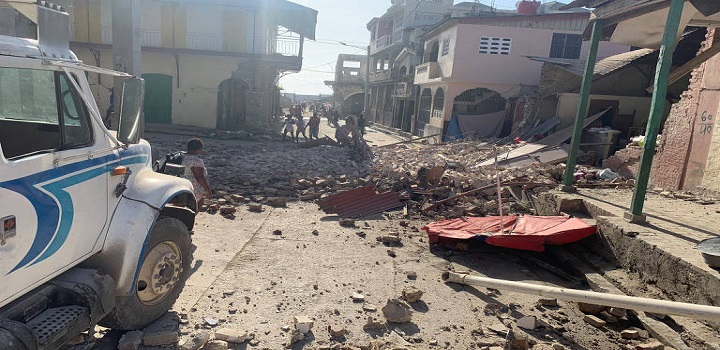 304 mortos em terremot no Haiti