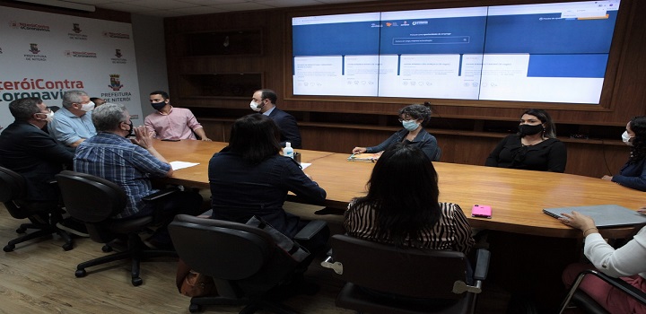 Objetivo é conectar empregadores e jovens, diminuindo as dificuldades em alcançar a primeira oportunidade de trabalho em niterói