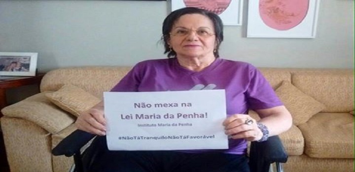 Aos 76 anos, a bioquímica celebra os 15 anos da lei que leva o seu nome e salva a vida de milhares de mulheres em todo o país