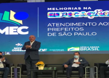 Milton Ribeiro questionou busca por 'diploma na parede', com uso do Fies: 'Depois termina o curso e fica endividado. E não consegue pagar porque não tem emprego'