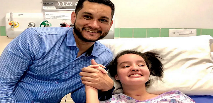 Sthefany Vitória Ribeiro, de 13 anos, está recuperando alguns movimentos que perdera após se engasgar com um pedaço de carne
