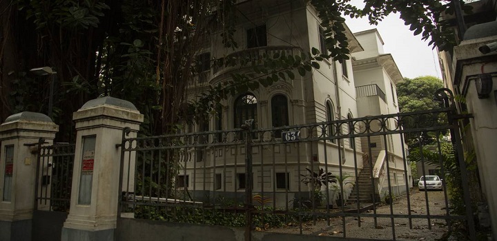 Prefeitura põe imóveis à venda para pagar 13º salário