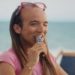 Influenciador espanhol Aless Gibaja em comercial polêmico Foto: Reprodução