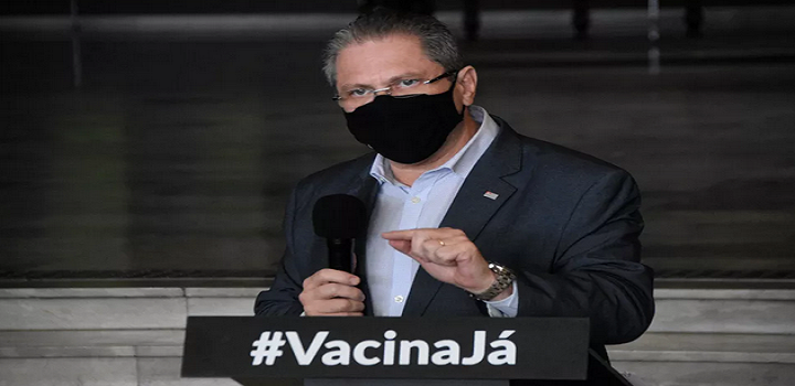 governo de São Paulo admitiu que o ideal seria aplicar uma vacina diferente para a terceira dose contra a Covid-19