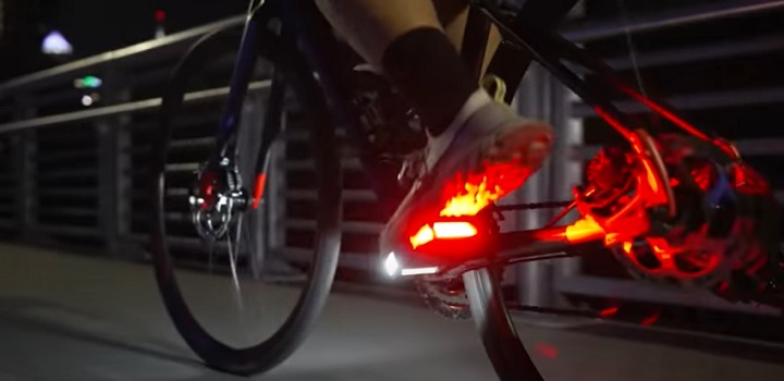 A Redshift, empresa de acessórios para bikes, lançou o Arclight, que usa módulos de luz magnética integrados aos pedais