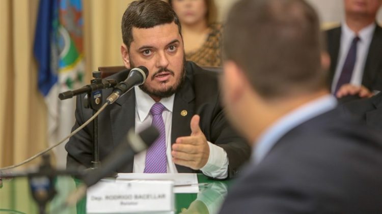 Rodribo Bacellar x Wladimir Garotinho: Disputa política em Campos-RJ
