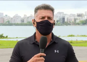 BANDIDOS SEQUESTRAM HELICOPTERO NO RJ