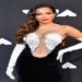 Anitta: "Resolvi dar um tempo de internet para não ficar olhando muito. Entreguei minhas redes para a minha equipe.