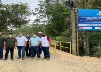 prefeito de Macaé, Welberth Rezende, esteve no Sana, nesta quinta-feira (30), onde acompanhou ações de melhorias de infraestrutura que estão sendo realizadas no distrito.