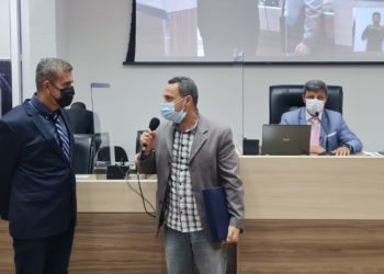 Câmara de Macaé-RJ: homenagem ao jornalista Roberto Barbosa do Portal VIU!