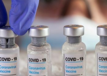 Todos deverão receber 3 dose da vacina em 2022