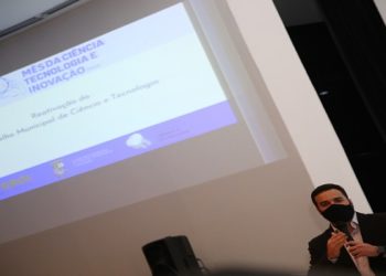 sECRETARIA DE CIENCIA DE NITEROI FAZ DEBATE SOBRE GAMES