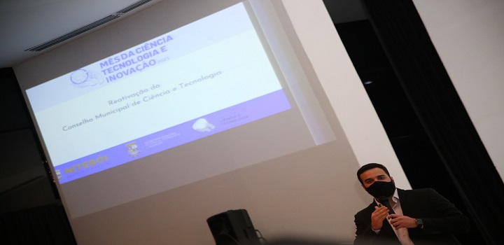 sECRETARIA DE CIENCIA DE NITEROI FAZ DEBATE SOBRE GAMES
