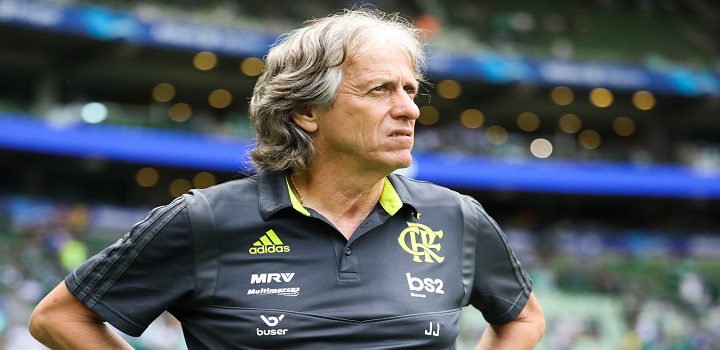 Assunto no futebol brasileiro nesta semana, Jorge Jesus, que afirmou recentemente ter mudado o futebol brasileiro no quesito tático, confidenciou a Kleber Leite, presidente do Flamengo de 1995 a 1998 e vice-presidente de futebol do clube 2005 a 2009, que tem "vontade" de voltar a treinar o Flamengo ou até a Seleção Brasileira.