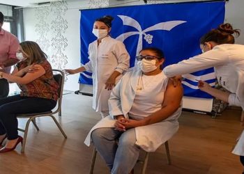 Macaé registra a queda de 87,6% no número de óbitos por Covid-19 nos últimos seis meses.