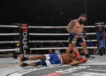 Tragédia no MMA. O lutador Justin Thornton, de 38 anos, morreu após passar mais de dois meses hospitalizado