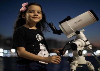 Nicole Oliveira astronoma amadora