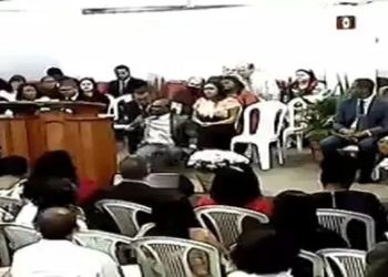 Pastor tem AVC dentro de igreja no ES e morre após cantar 'não deixe um soldado ferido morrer'