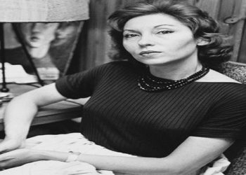 Doutora em Letras pela PUC-Rio, Teresa acaba de lançar À procura da própria coisa - Uma biografia de Clarice Lispector, versão revista e aumentada de Eu sou uma pergunta (1999), esgotada desde 2010.