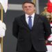 O presidente Jair Bolsonaro publicou um decreto em que condecora a si mesmo com títulos da Ordem Nacional do Mérito Científico.