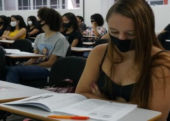 Enem 2021: primeiro dia de prova tem 90 questões e redação