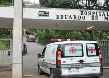 Uma mulher recém-chegada do Congo, na África, foi internada nesta segunda-feira (29) em Belo Horizonte, Minas Gerais