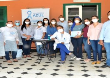 Palestras sobre prevenção, aferição de pressão arterial, marcação de consultas, teste de glicemia, alongamento com educador físico Fábio Azevedo, informações para quem deseja parar de fumar, teste rápido para Covid-19 e vacinação da Influenza. Essas foram as atividades do primeiro dia do Novembro Azul, nesta quarta-feira (3), no Centro Cultural Sobradinho.