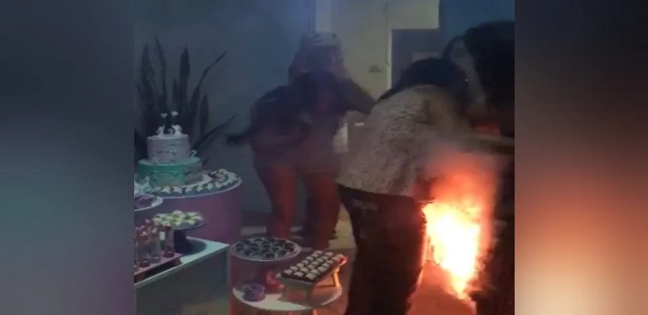 Um chá revelação quase terminou em tragédia no fim do mês passado, quando o vestido da grávida pegou fogo durante a festividade.
