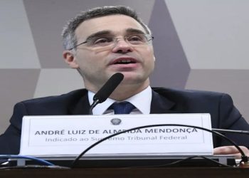 André Mendonça é sabatinado e aprovado pelo STF para o Senado