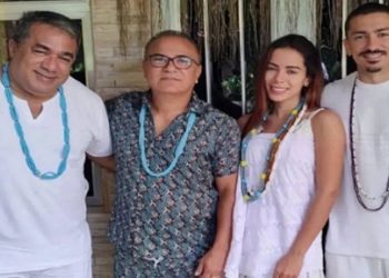 Anitta é vítima de intolerância religiosa e rebate com nova foto