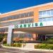 A Anvisa determinou a suspensão e apreensão de uma lista de suplementos alimentares, incluindo whey protein, cúrcuma, chá verde e creatina, por produção clandestina e falta de registro. Entenda os riscos e confira os produtos proibidos.