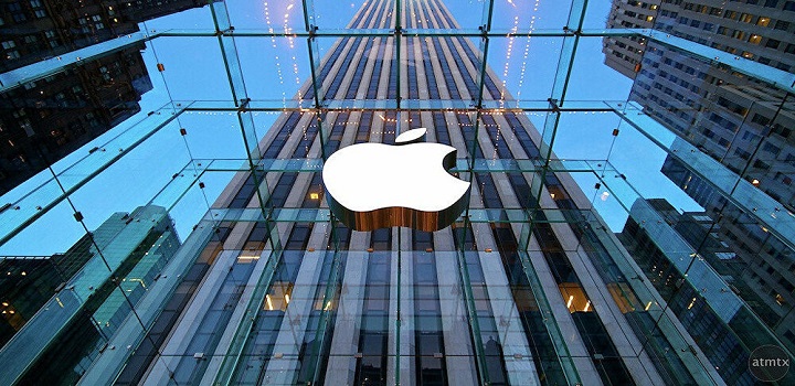 A Apple está pagando bônus em ações no valor de US$ 50 mil a US$ 180 mil a engenheiros, como recompensa por elevado desempenho, para reter talentos na empresa.