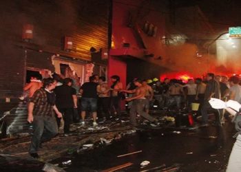 Quase nove anos depois da tragédia, caso da boate Kiss começa a ser julgado