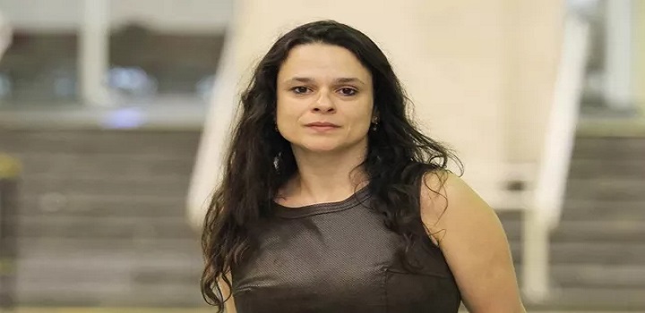 A artilharia disparada entre Jair Bolsonaro (PL) e seu ex-ministro Sergio Moro (Podemos) não foi capaz de tirar algumas figuras relevantes da direita do meio do campo. No último mês, quando se consolidou a pré-candidatura do ex-juiz ao Planalto, o empresário Luciano Hang e a deputada estadual Janaina Paschoal (PSL-SP) despertaram irritação na base do presidente ao elogiarem Moro.