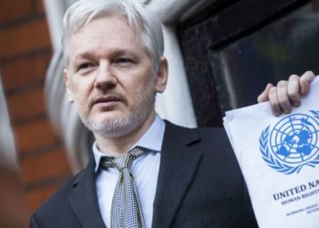 Estados Unidos conseguem decisão favorável e Julian Assange deve ser extraditado